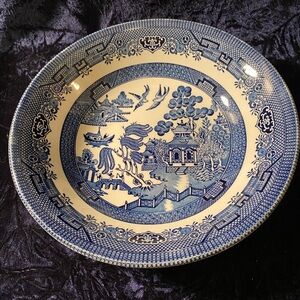 Churchill Blue Willow Serving Bowl 9 Inches Made in England